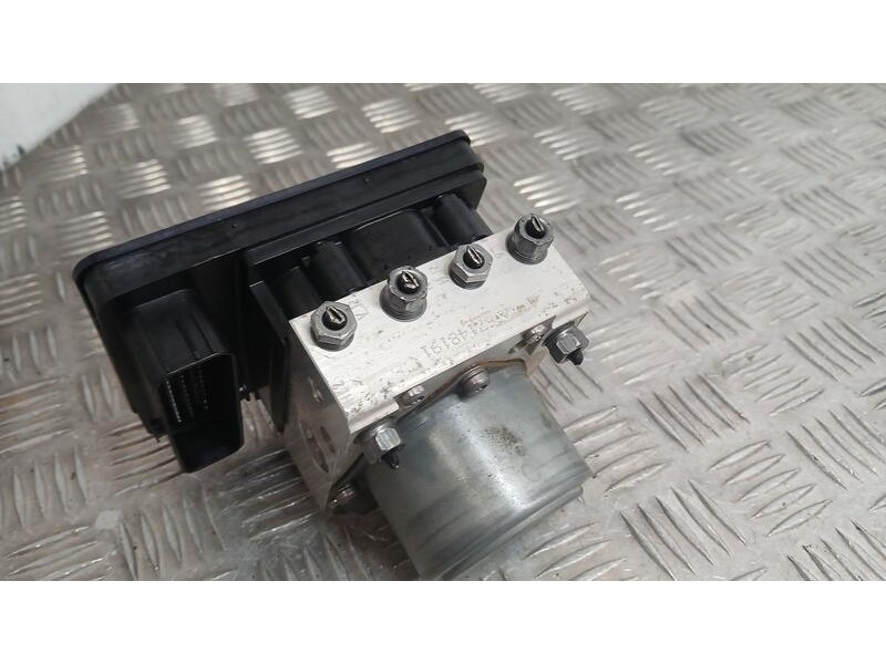 Recambio de abs para jeep renegade longitude fwd referencia OEM IAM 52079885 TRW 54087638A A006E741