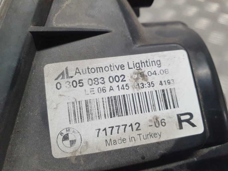 Recambio de faro antiniebla derecho para bmw serie 5 berlina (e60) 520d referencia OEM IAM 717771206 0305083002 
