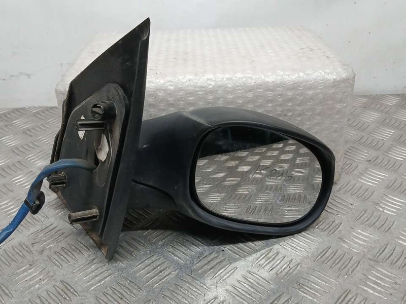 Recambio de retrovisor derecho para citroën c2 vtr referencia OEM IAM 8149ZQ  ELECTRICO