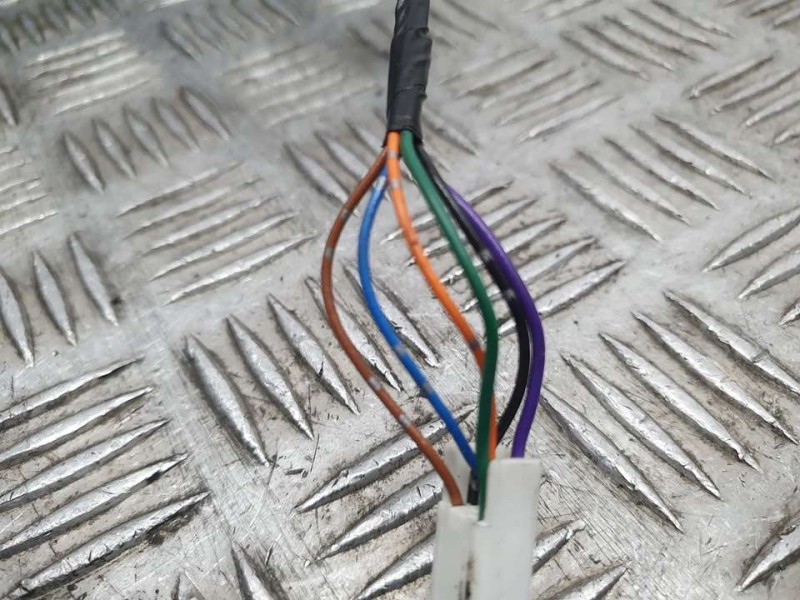 Recambio de retrovisor izquierdo para mazda cx-7 (er) active referencia OEM IAM SIN REF  ELECTRICO 6 CABLES TOCADO