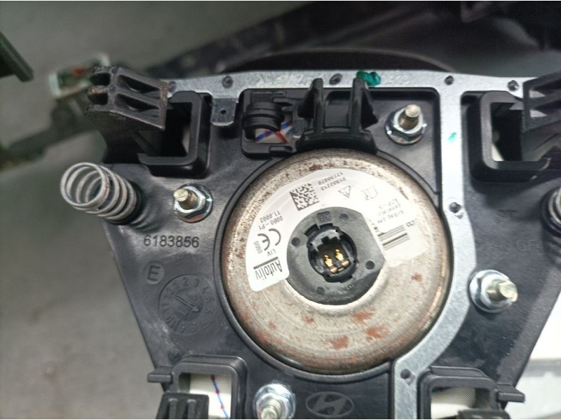 Recambio de kit airbag para hyundai ix20 gls comfort referencia OEM IAM 569001K000EQ  C/ SALPICADERO Y PRETENSORES