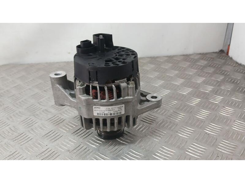 Recambio de alternador para jeep renegade longitude fwd referencia OEM IAM 51884351 DENSO 1012101710