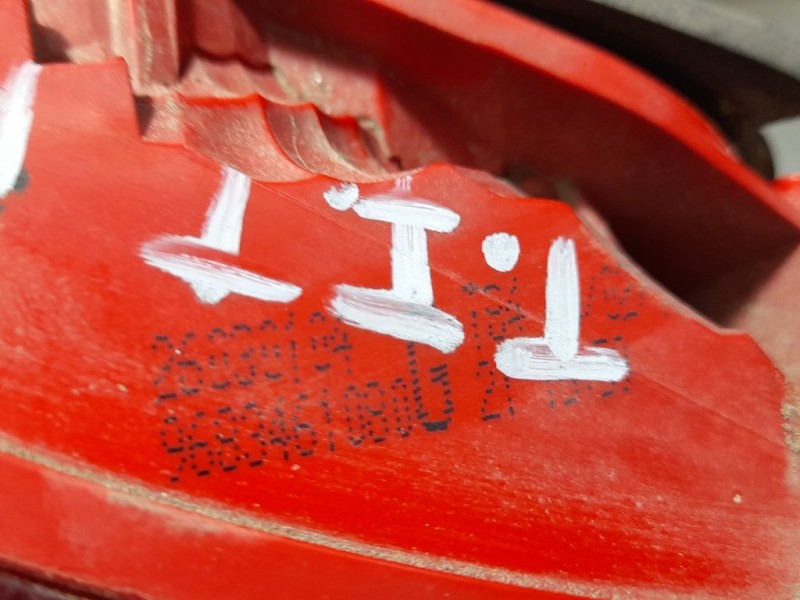 Recambio de piloto trasero izquierdo para peugeot 3008 active referencia OEM IAM 9683461080 26030104 INTERIOR