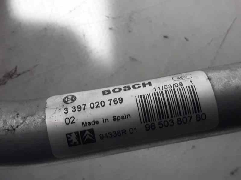 Recambio de motor limpia delantero para peugeot 207 sport referencia OEM IAM 9650380780 3397020769 BOSCH