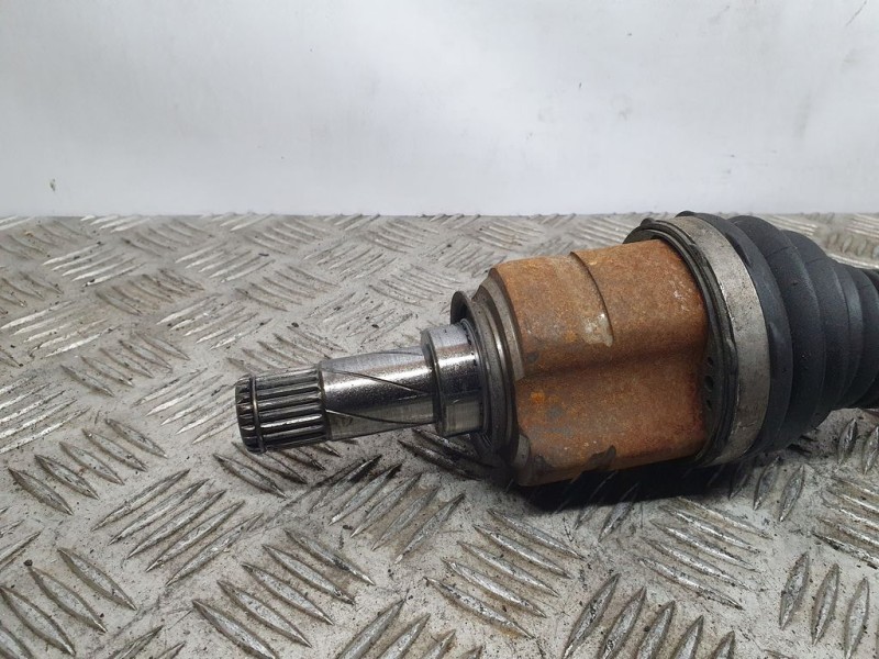 Recambio de transmision delantera izquierda para opel corsa e edition referencia OEM IAM 13149830  