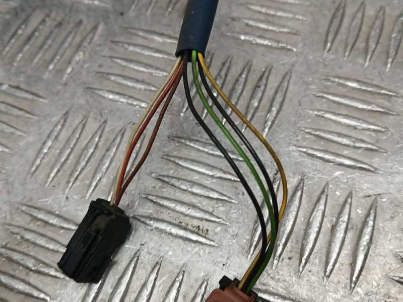 Recambio de retrovisor izquierdo para citroën c2 vtr referencia OEM IAM 8149RN  ELECTRICO Y TOCADO