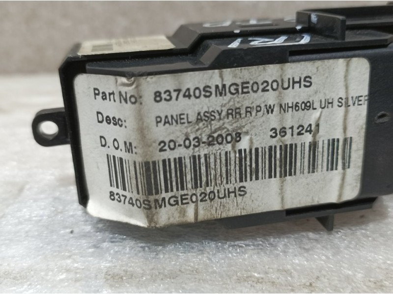 Recambio de mando elevalunas trasero derecho para honda civic berlina 5 (fk) 2.2 i-ctdi comfort referencia OEM IAM 83740SMGE020U