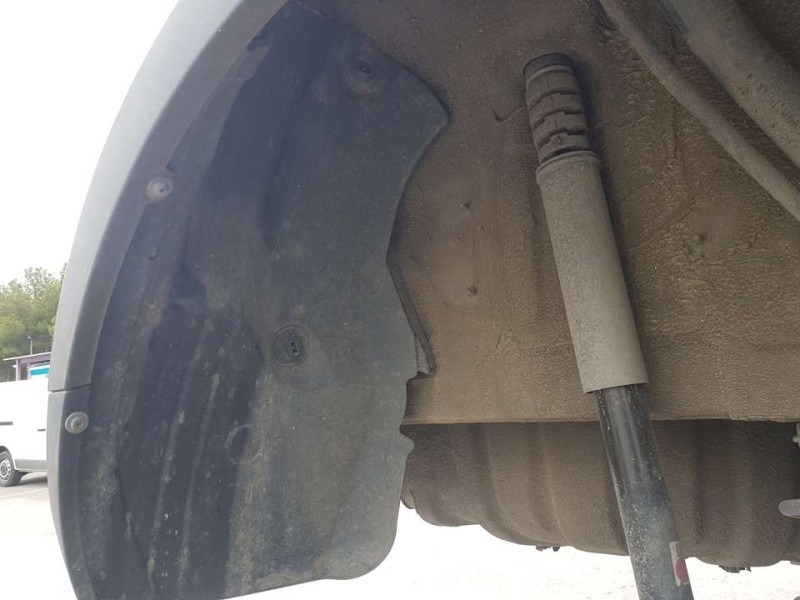 Recambio de plastico pase rueda tras. dch. para dacia sandero stepway referencia OEM IAM 767488882R  