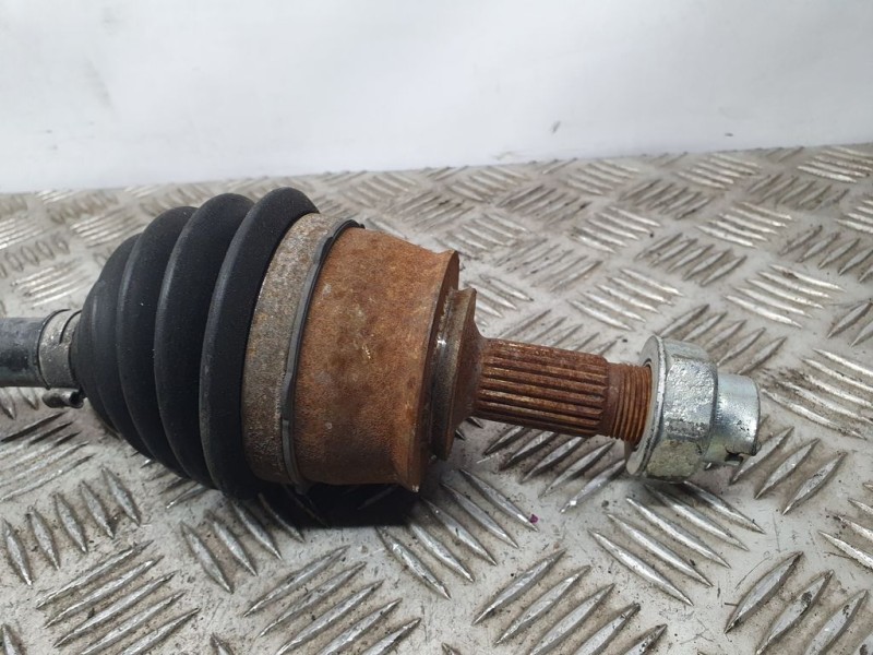 Recambio de transmision delantera izquierda para opel corsa e edition referencia OEM IAM 13149830  