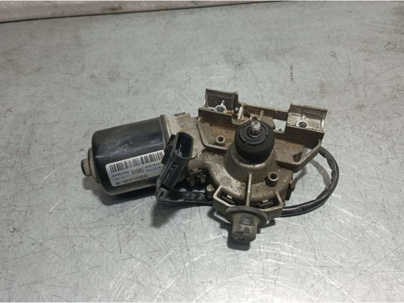 Recambio de motor limpia delantero para chevrolet orlando lt referencia OEM IAM 95910182  DONYANG