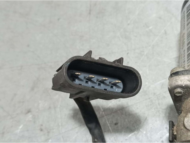 Recambio de motor limpia delantero para chevrolet orlando lt referencia OEM IAM 95910182  DONYANG