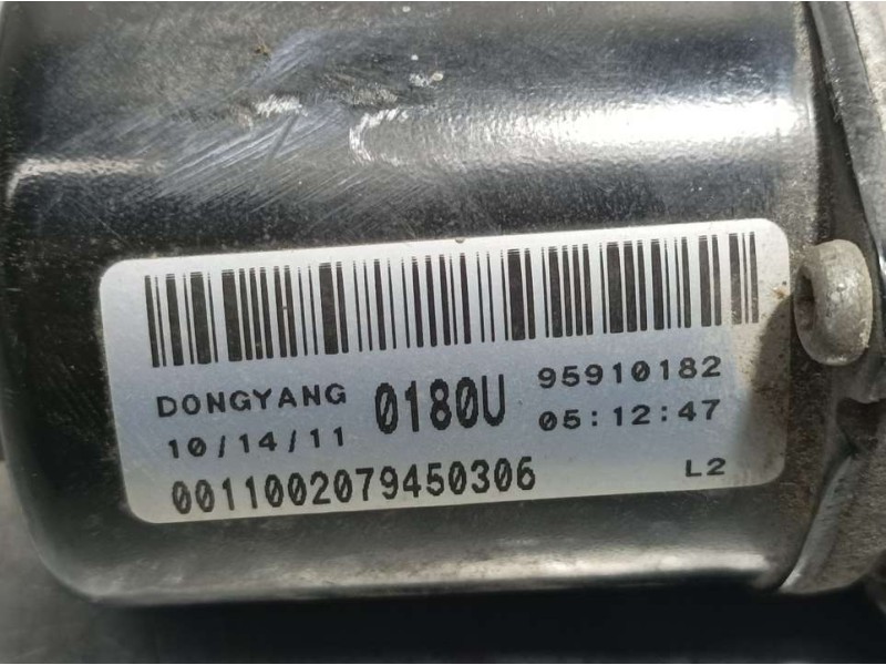 Recambio de motor limpia delantero para chevrolet orlando lt referencia OEM IAM 95910182  DONYANG