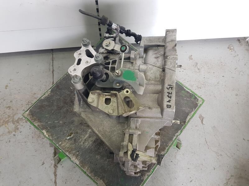 Recambio de caja cambios para jeep renegade longitude fwd referencia OEM IAM 55236747  6 VELOCIDADES