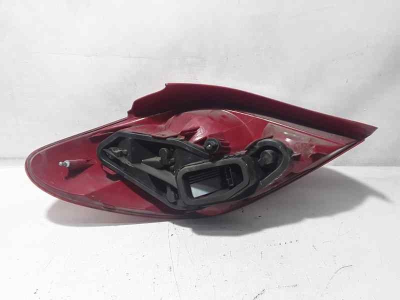 Recambio de piloto trasero derecho para peugeot 207 sport referencia OEM IAM   