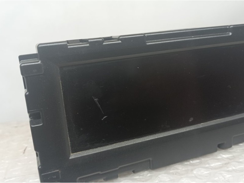 Recambio de pantalla multifuncion para chevrolet orlando lt referencia OEM IAM 22824480G A2C31406500 ROZADA