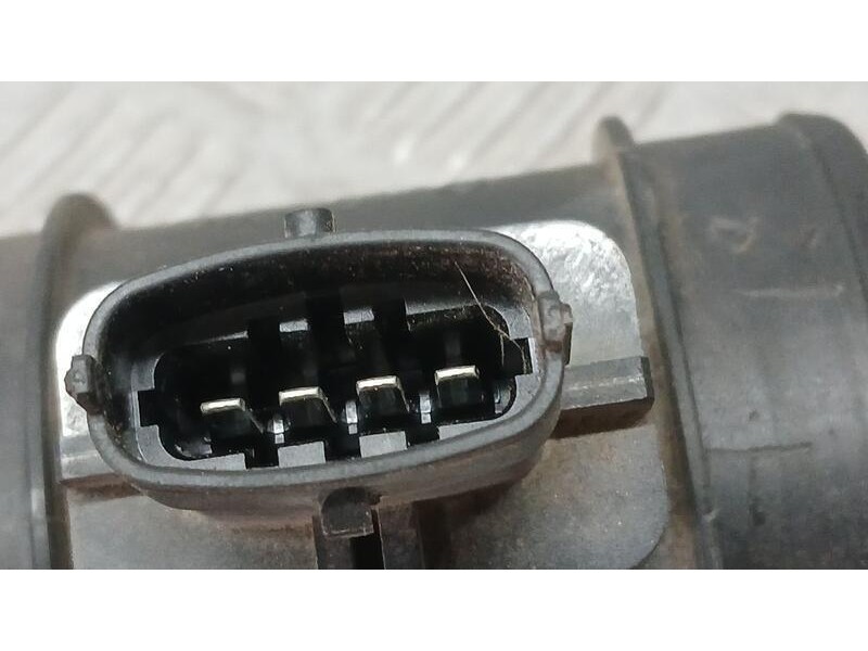 Recambio de caudalimetro para jeep renegade longitude fwd referencia OEM IAM 55220715 BOSCH 68167871AA 0281006054