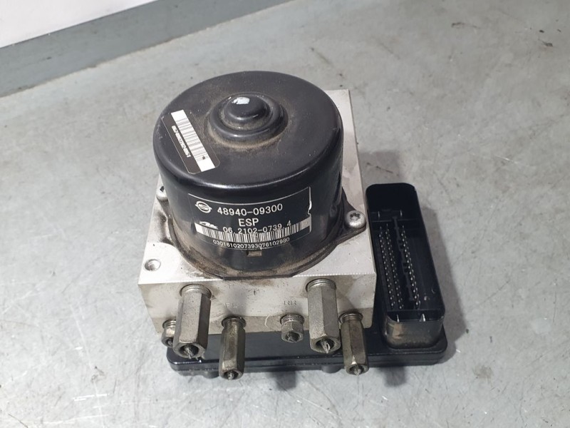 Recambio de abs para ssangyong actyon 200 xdi 4wd limited referencia OEM IAM 4894009300 06210207394 ATE