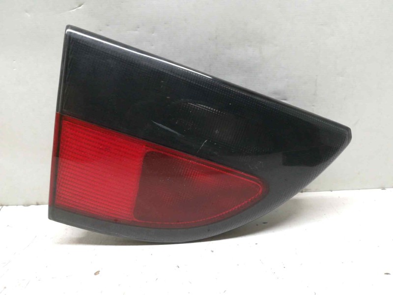 Recambio de piloto trasero izquierdo para renault megane i classic (la0) referencia OEM IAM   