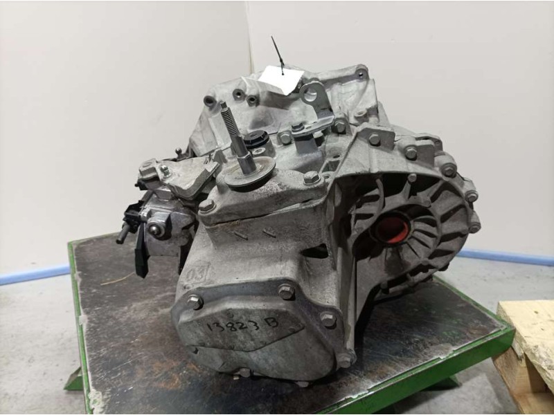 Recambio de caja cambios para peugeot 308 sw envy referencia OEM IAM 20EA23 1883674 6VELOCIDADES