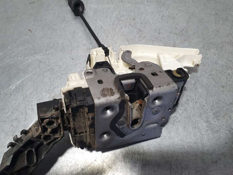 Recambio de cerradura puerta delantera izquierda para jeep renegade longitude fwd referencia OEM IAM 52071195 40116025008 5 PINE