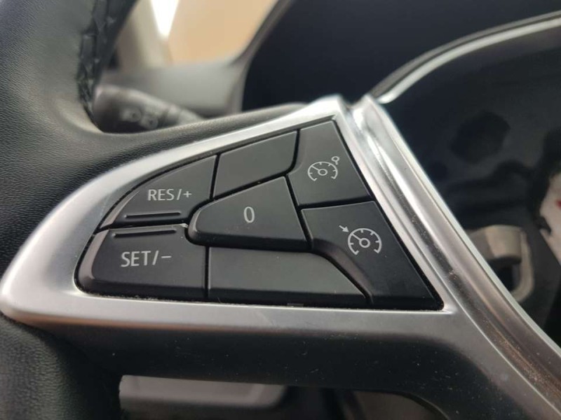 Recambio de volante para dacia sandero stepway referencia OEM IAM 484004420R  