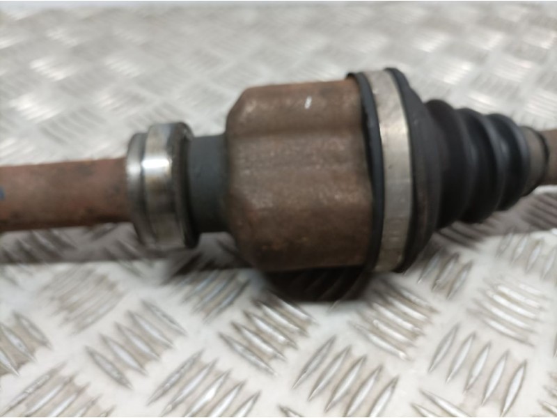 Recambio de transmision delantera derecha para peugeot 508 sw allure referencia OEM IAM 9686867380  