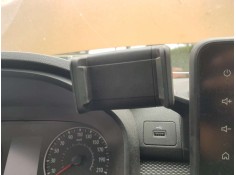 Recambio de cargador telefono para dacia sandero stepway referencia OEM IAM 8201742512  