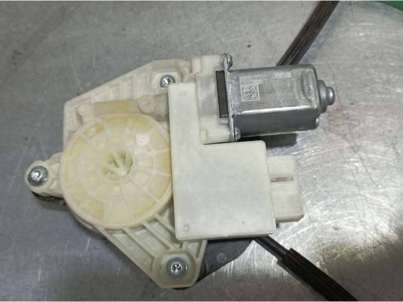 Recambio de elevalunas trasero derecho para volkswagen golf vii sportsvan advance bluemotion tech referencia OEM IAM 5GA4839462C