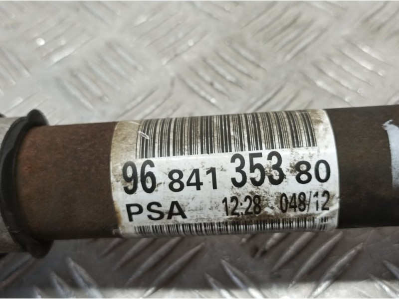 Recambio de transmision delantera izquierda para peugeot 3008 active referencia OEM IAM 9684135380  