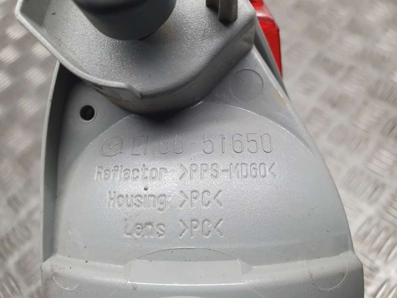 Recambio de piloto trasero izquierdo paragolpes para mazda cx-7 (er) active referencia OEM IAM EH6651650 23641606 KOITO