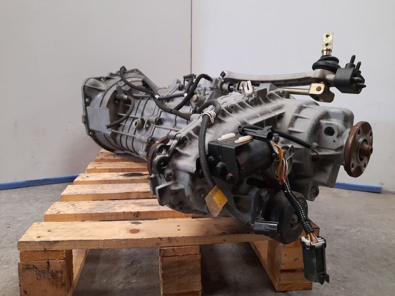 Recambio de caja cambios para ssangyong actyon 200 xdi 4wd limited referencia OEM IAM G3102009015 SIN TRANSFER MAD461202089 5VEL