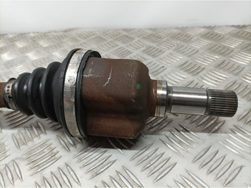 Recambio de transmision delantera izquierda para peugeot 508 sw allure referencia OEM IAM 9686867280  