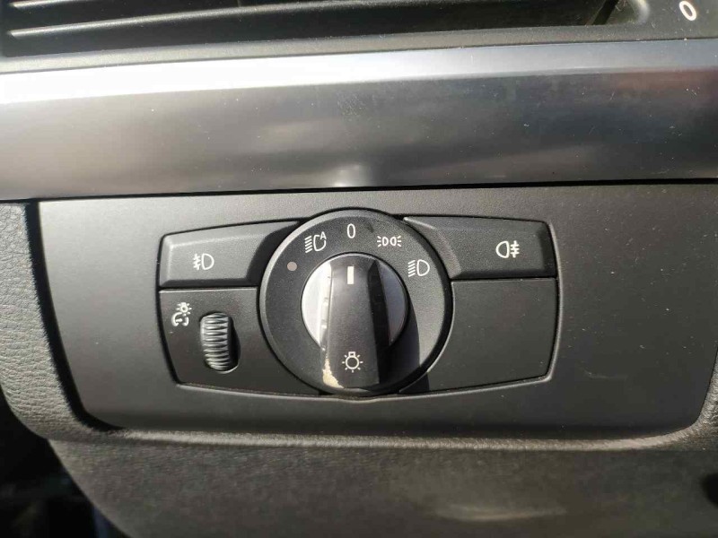 Recambio de mando luces para bmw x5 (e70) 3.0 d referencia OEM IAM 61319134726  