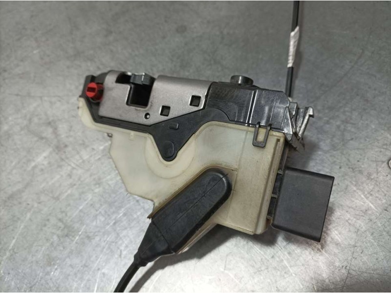 Recambio de cerradura puerta trasera derecha para peugeot 2008 (--.2013) allure referencia OEM IAM 9812501180  ELECTRICA