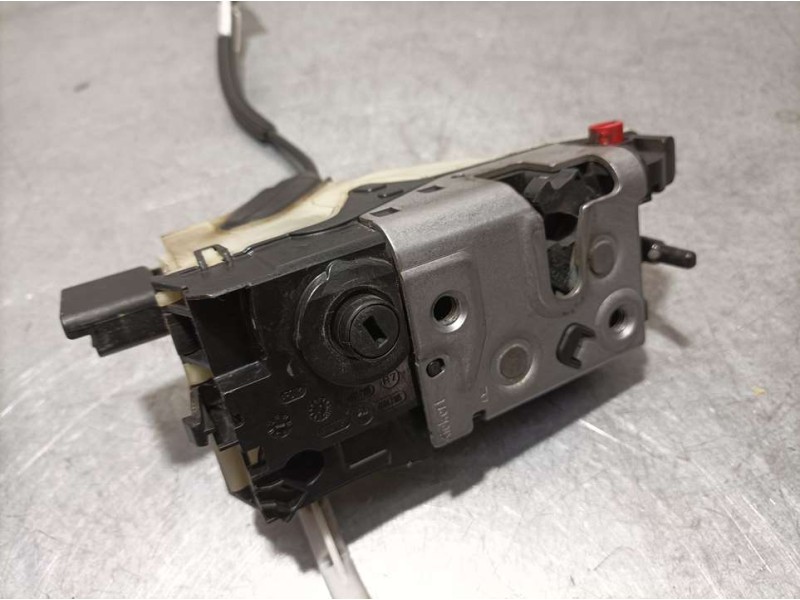 Recambio de cerradura puerta trasera derecha para peugeot 2008 (--.2013) allure referencia OEM IAM 9812501180  ELECTRICA