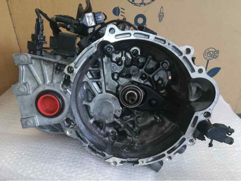 Recambio de caja cambios para hyundai i30 classic referencia OEM IAM S71767 A30653 5 VELOCIDADES