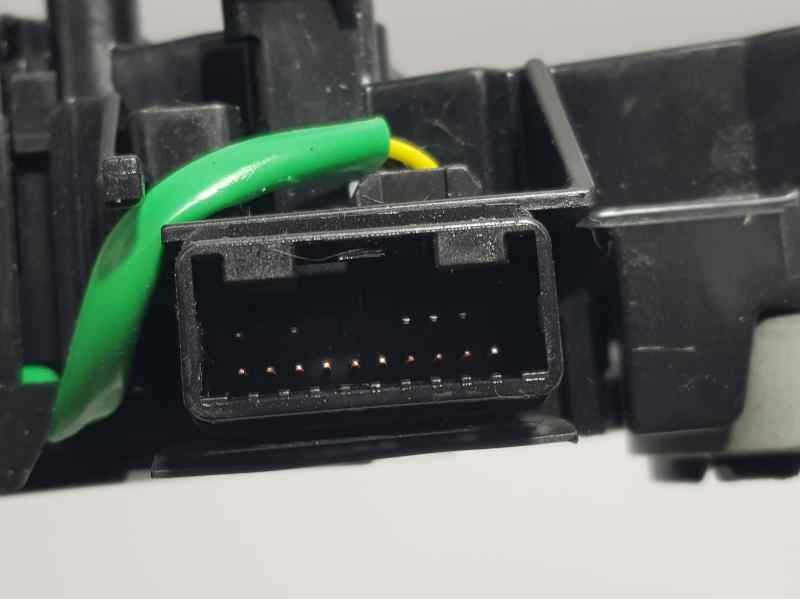 Recambio de mando luces para toyota yaris active referencia OEM IAM 0D30017F938  