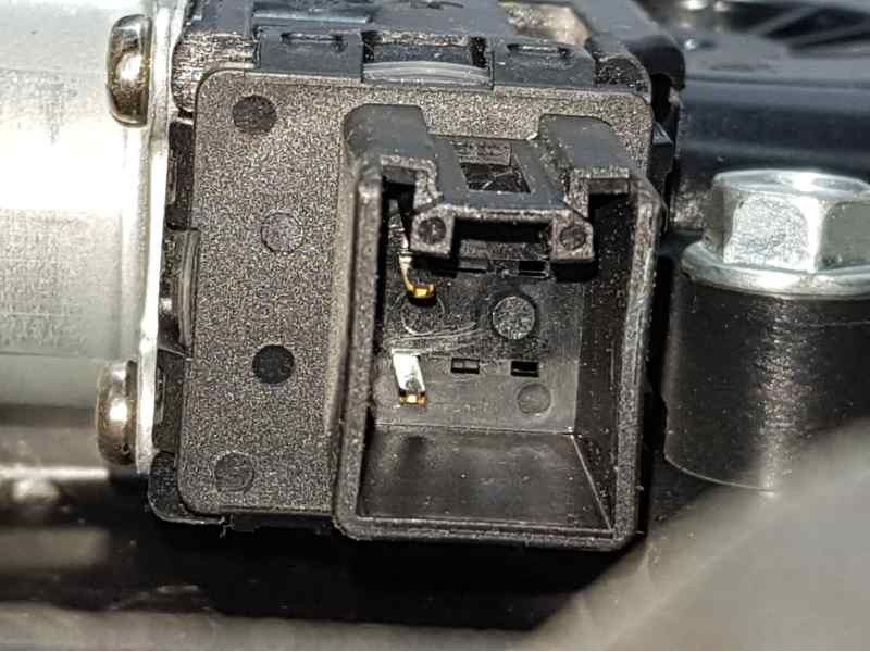 Recambio de elevalunas delantero derecho para mazda 2 lim. () style referencia OEM IAM  2 PINS ELECTRICO