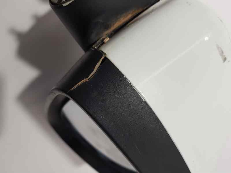 Recambio de retrovisor derecho para opel corsa d enjoy referencia OEM IAM   ELECTRICO CARCASA ROTA