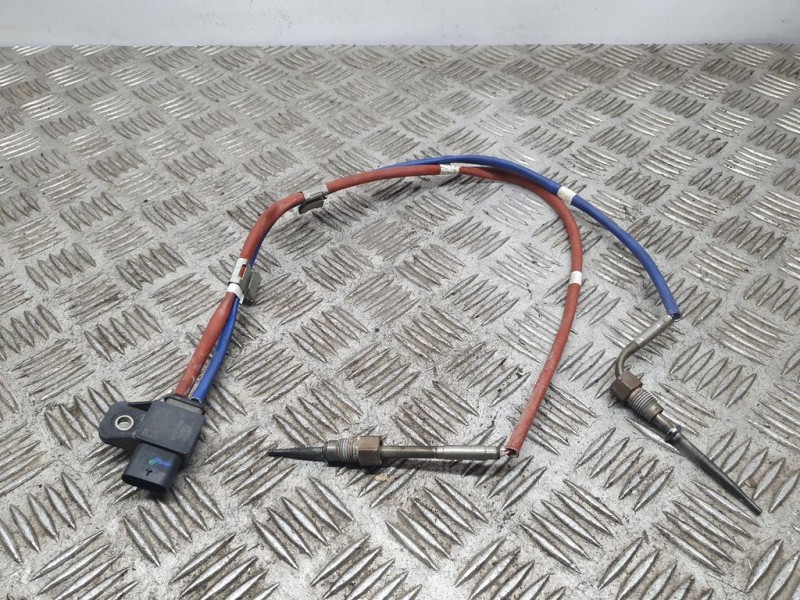 Recambio de sensor para renault megane iv berlina 5p limited referencia OEM IAM 226587733R  