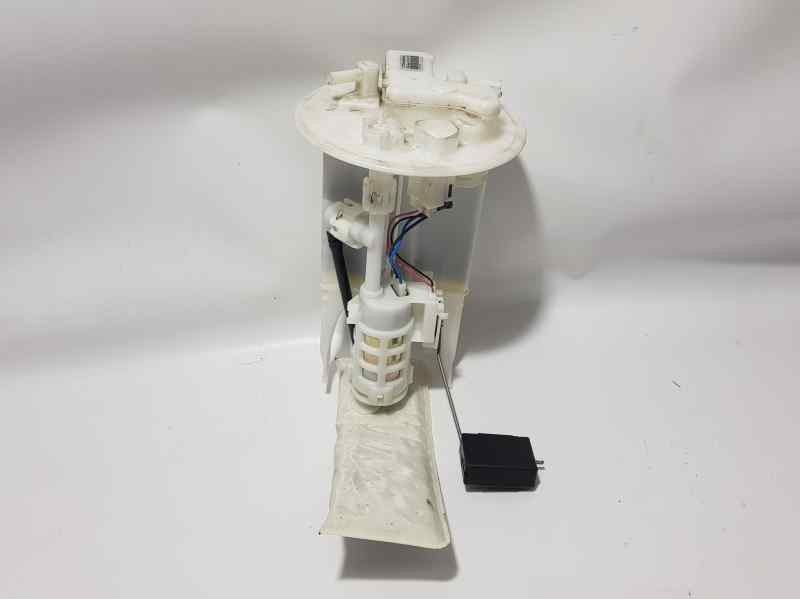 Recambio de aforador para toyota yaris active referencia OEM IAM 777040D070 8G6B231 AISAN