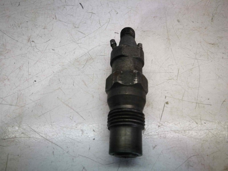 Recambio de inyector para renault rapid/express (f40) 1.9 diesel referencia OEM IAM KCA30S44  BOSCH