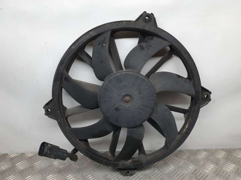 Recambio de electroventilador para peugeot 308 sw envy referencia OEM IAM 1049874716T  