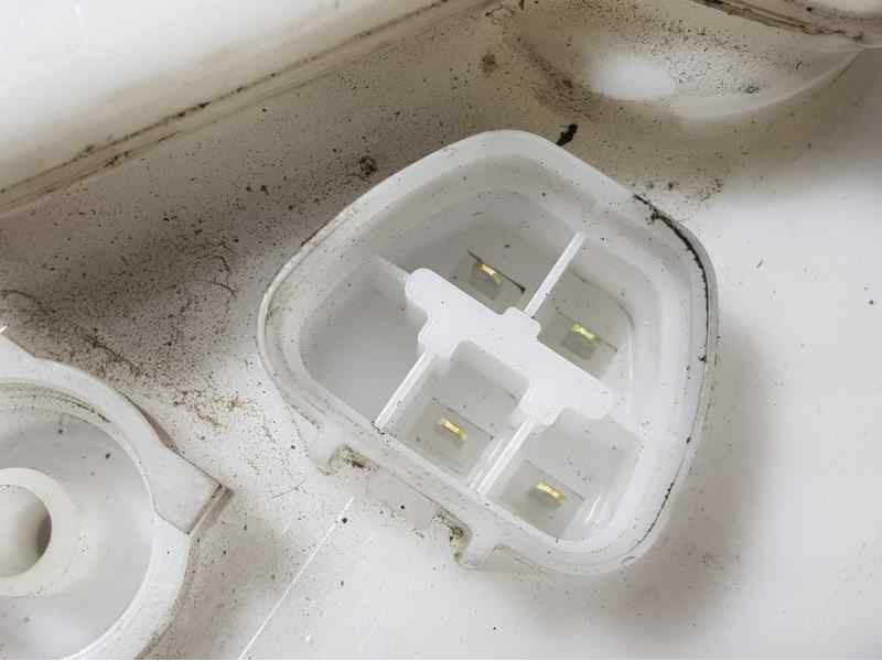 Recambio de aforador para toyota yaris active referencia OEM IAM 777040D070 8G6B231 AISAN