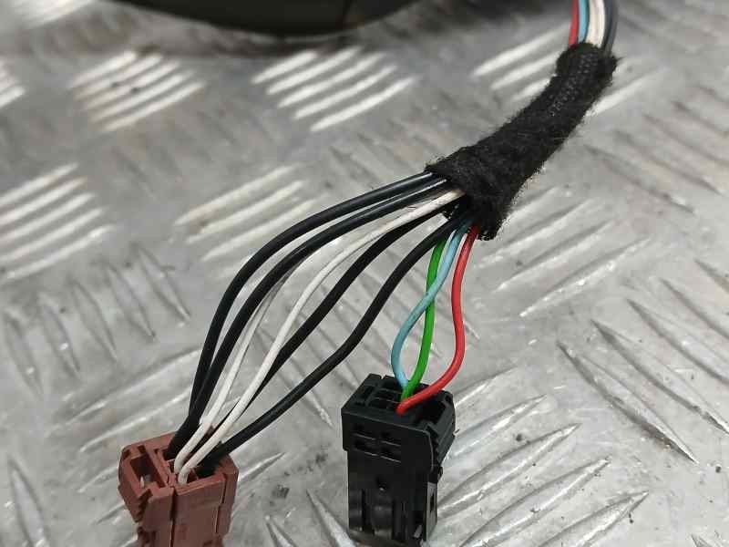 Recambio de retrovisor derecho para peugeot 208 active referencia OEM IAM 1611240380  ELECTRICO 6 Y 3 CABLES