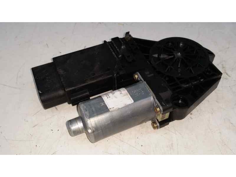 Recambio de motor elevalunas delantero derecho para skoda superb (3u4) collection referencia OEM IAM  29 PINS 