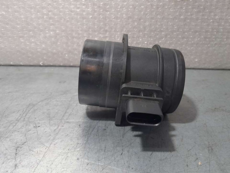 Recambio de caudalimetro para audi a4 ber. (b8) básico referencia OEM IAM 03G906461C 0281002735 BOSCH