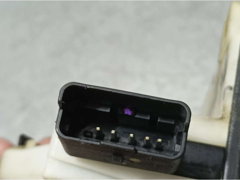 Recambio de cerradura puerta trasera izquierda para peugeot 2008 (--.2013) allure referencia OEM IAM 9812501280  ELECTRICA