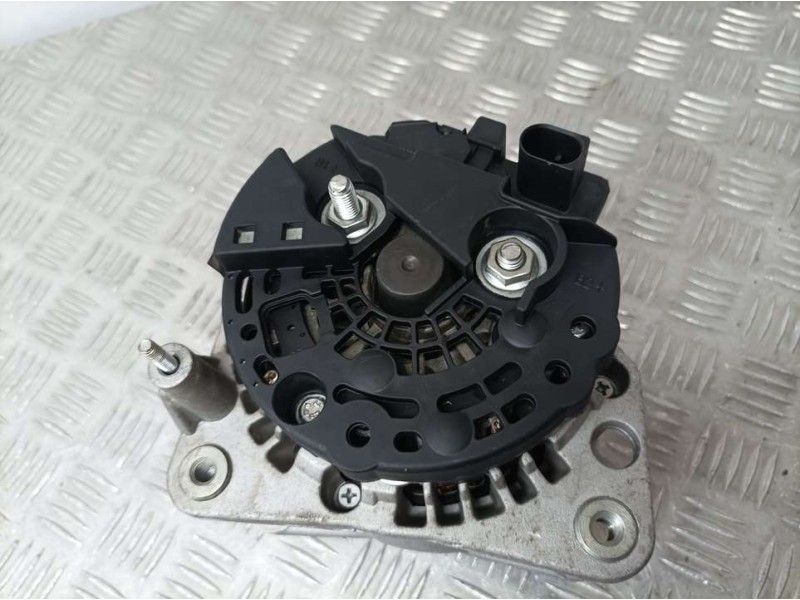 Recambio de alternador para seat ibiza (6k1) signo referencia OEM IAM F865402  