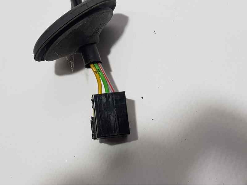 Recambio de retrovisor izquierdo para opel corsa d enjoy referencia OEM IAM   ELECTRICO 3 CABLES